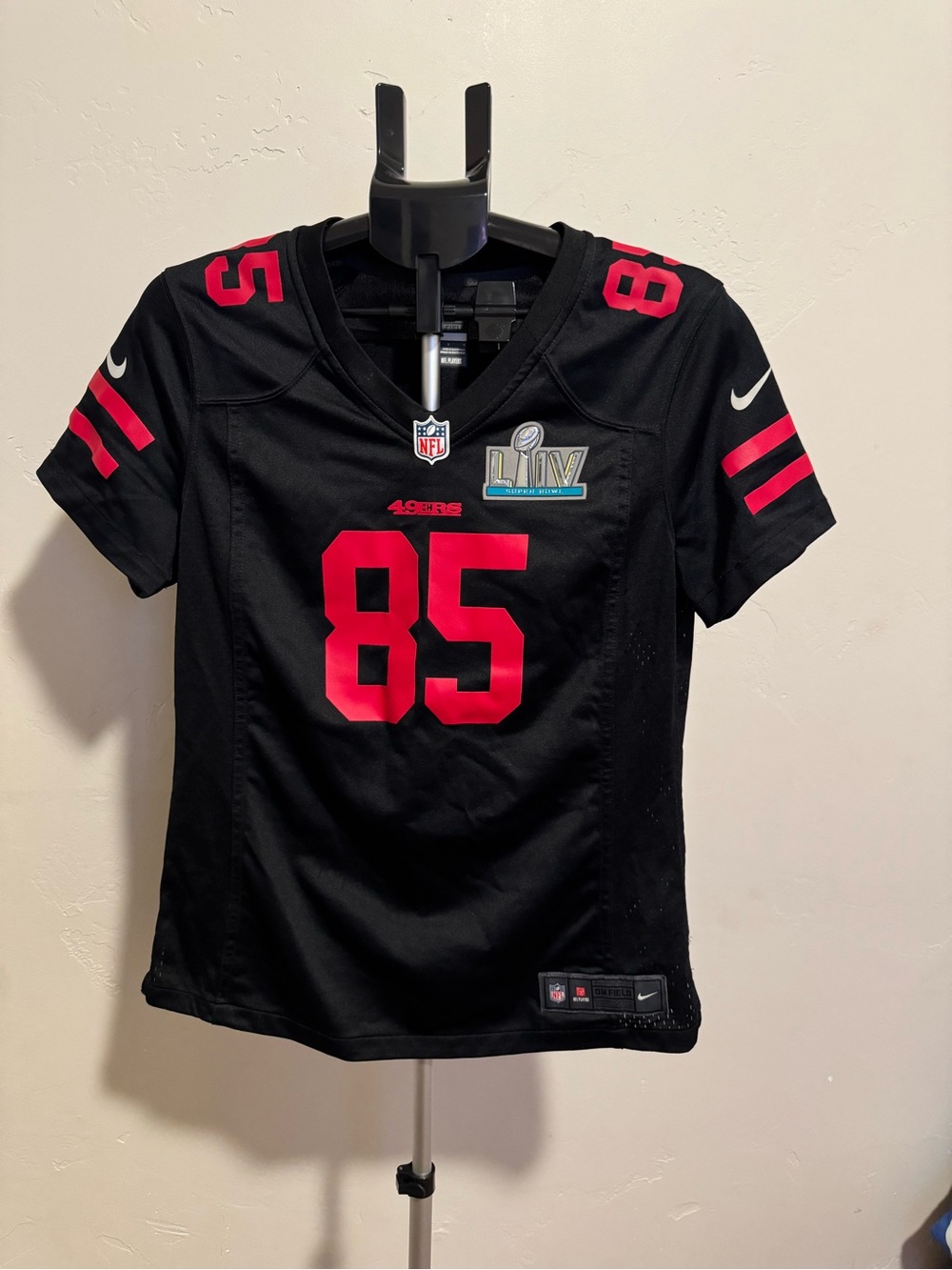 Nike Women’s Black & Red 49ers #85 Game Jersey